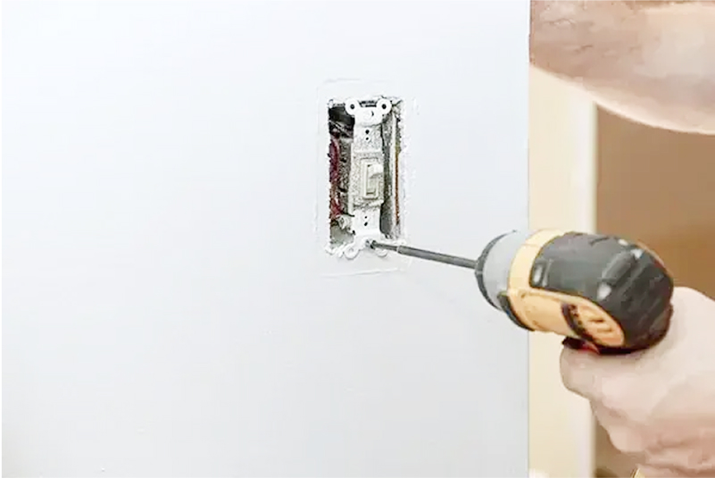 照明・コンセント改修