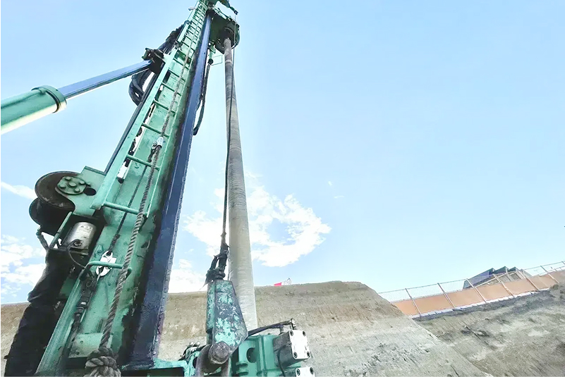 電柱堀削・建柱工事一式